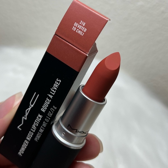MAC Powder Kiss Lipstick - Devoted to Chili - Picture 4 of 5